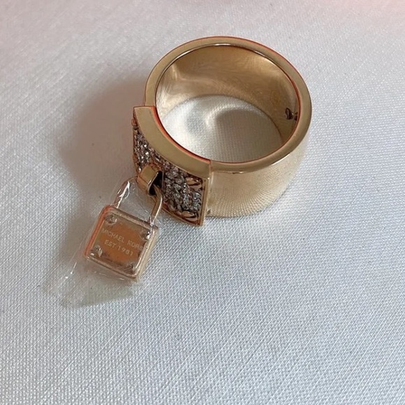 Michael Kors Jewelry - Michael Kors Gold Ring - size 6